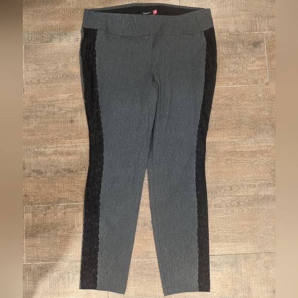 Torrid Leggings Women's Black Velvet Side Pull On Skinny Ankle Liw Rise SZ 2X - Picture 1 of 10